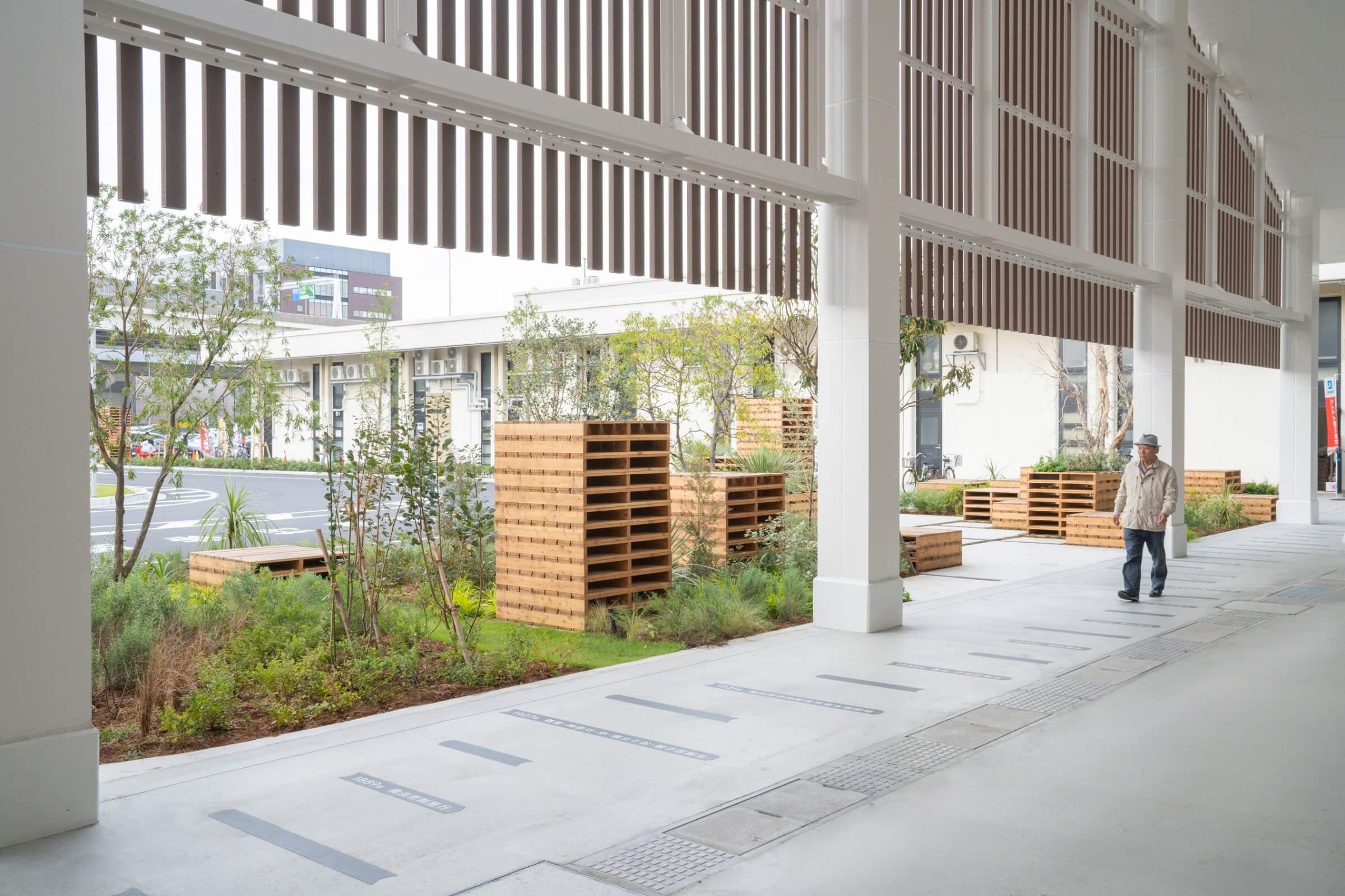 
      BRANCH Yokohama Nanbu Market ｜ STGK Inc. | Landscape Design - Creating a living human-scape
    -5