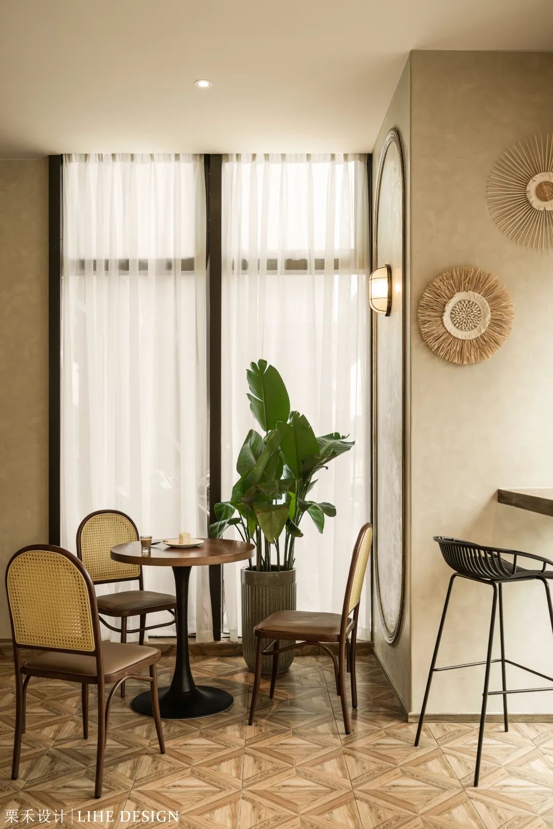 南法风情 MIZZ 美时烘培店丨中国湖州丨LIHE.栗禾设计-35