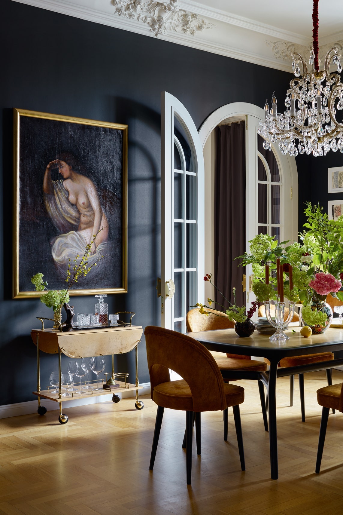 打造巴黎风格公寓 | 室内设计秘密与亮点-3