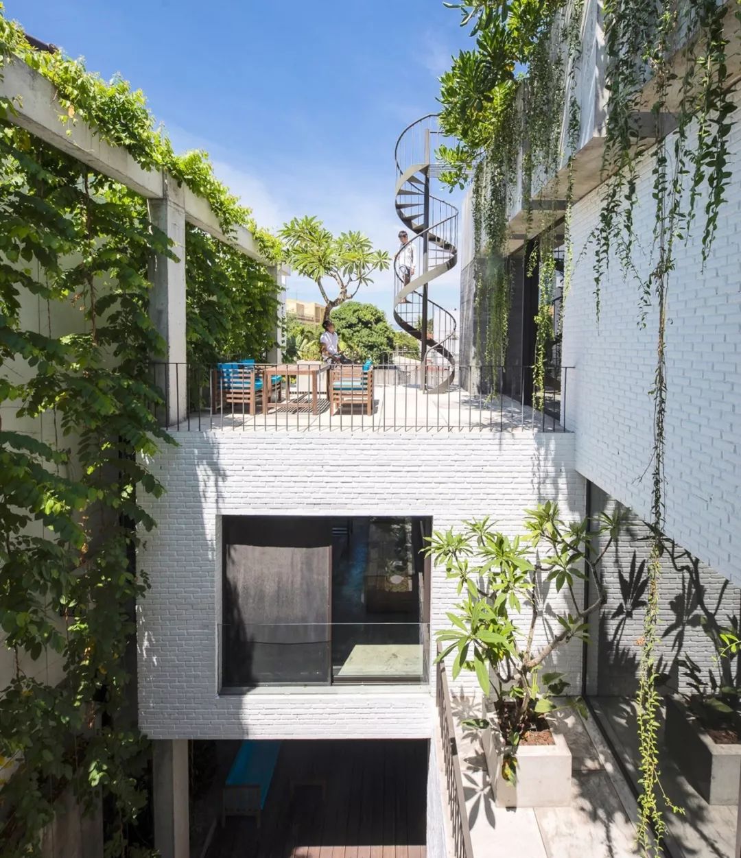 世界各地好看的家 ｜ 由自然作为主角的向往空间-23