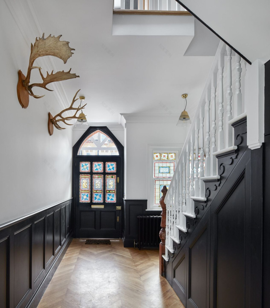 伦敦北区历史住宅的现代改造-54