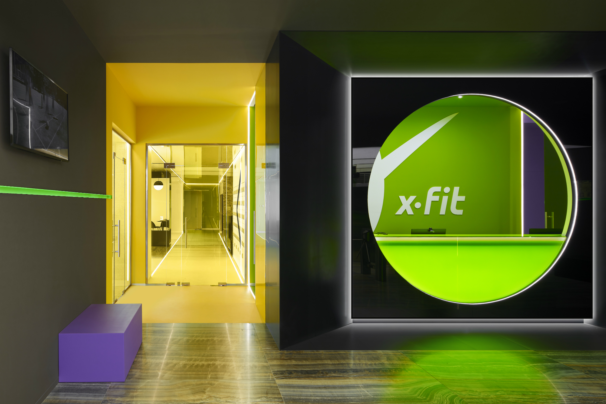 X-FIT 空间变形记 | 活力色彩与建筑哲学的完美融合-8