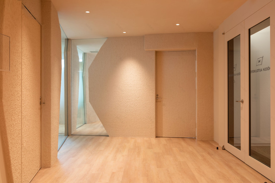 东京摩天大楼里的未来主义挪威海运风格办公室丨日本东京丨van der Architects-16