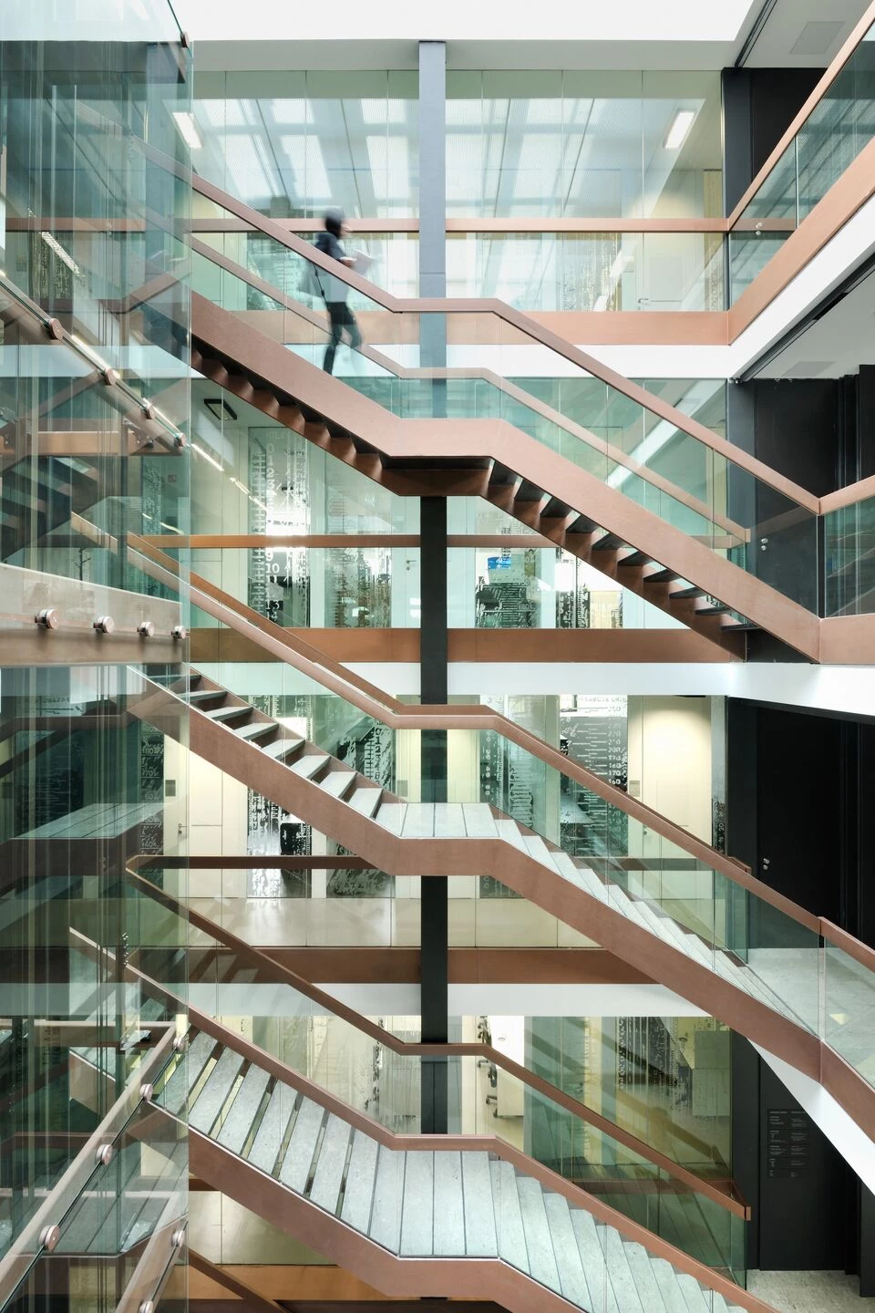 伊佐拉大学校园丨斯洛文尼亚丨Dekleva Gregoric Architects-11