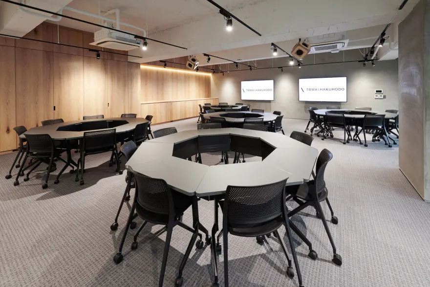 颠覆性的办公室设计 | TBWA\HAKUHODO 东京总部-32