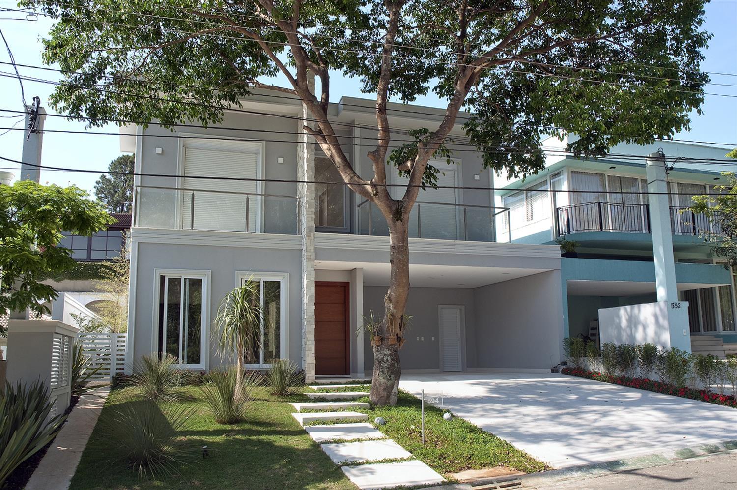 巴西钢架住宅设计典范-1