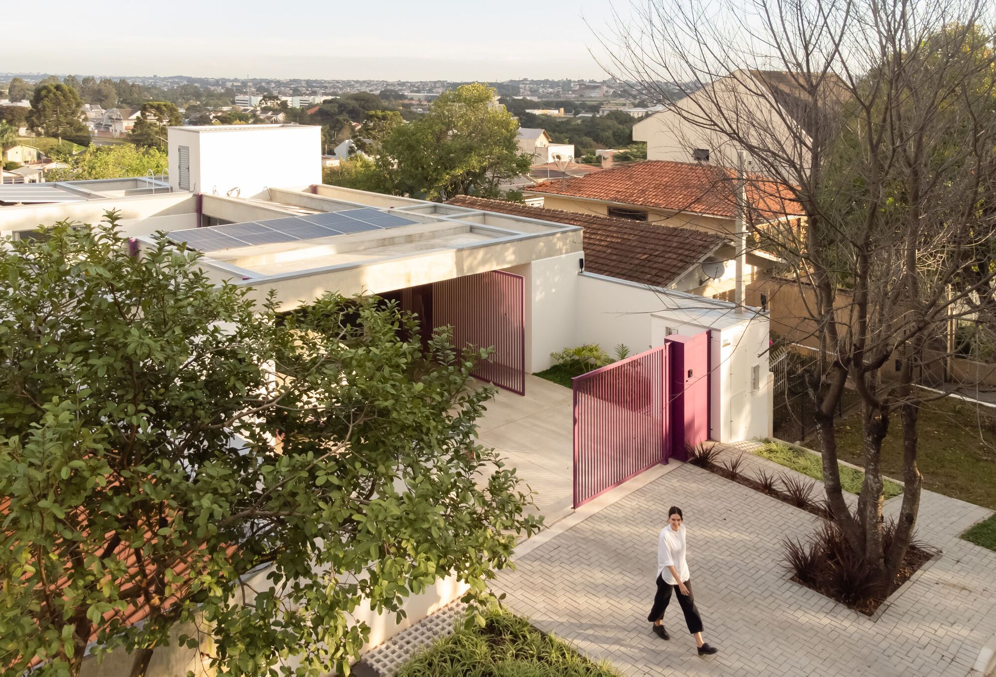 若House João & Maria是特定的名称或表述，可译为若昂和玛丽亚之家丨巴西丨Nommo Arquitetos-31