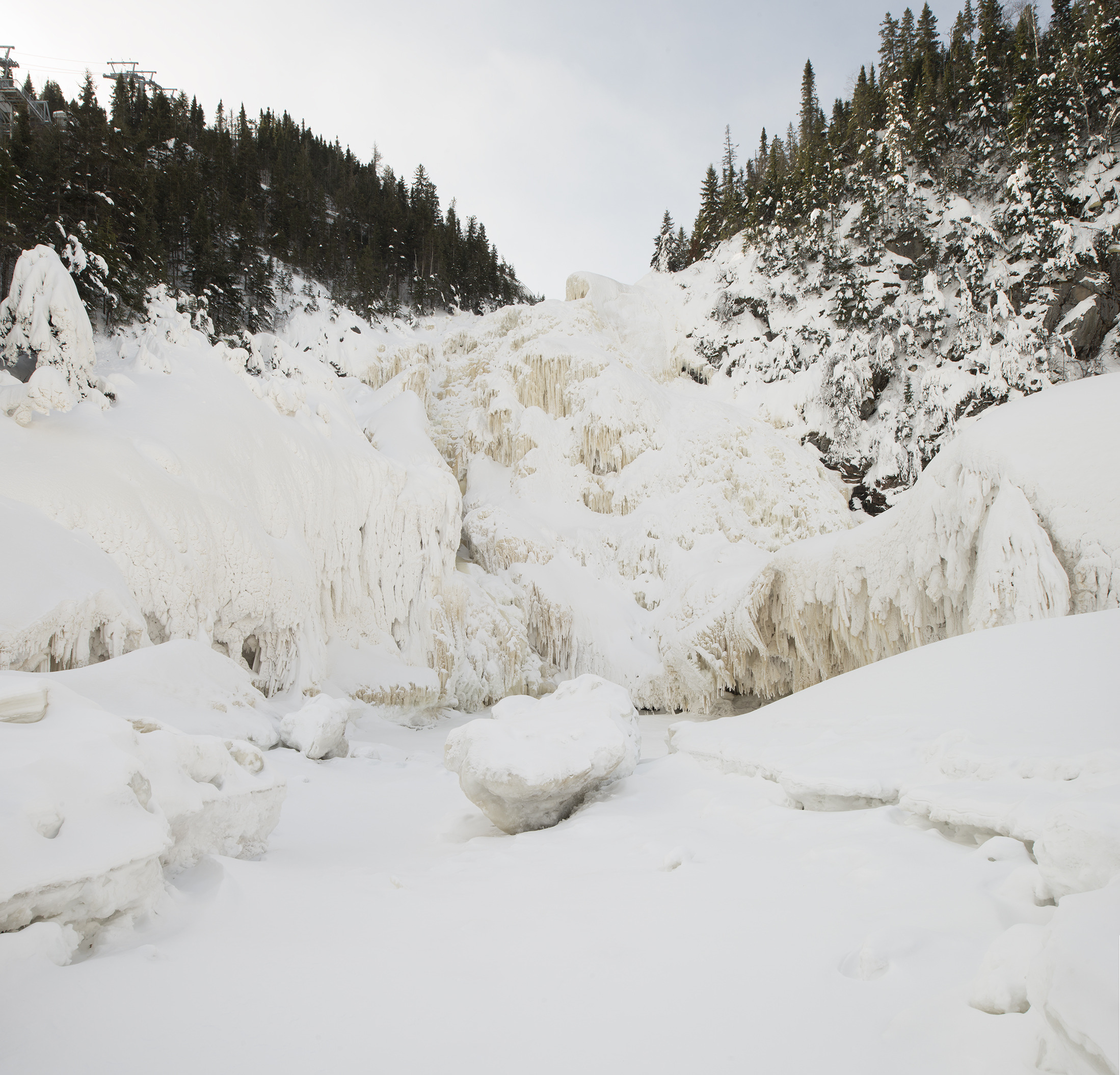 废弃村庄的重生 · Val·Jalbert 历史村落的现代整合-33
