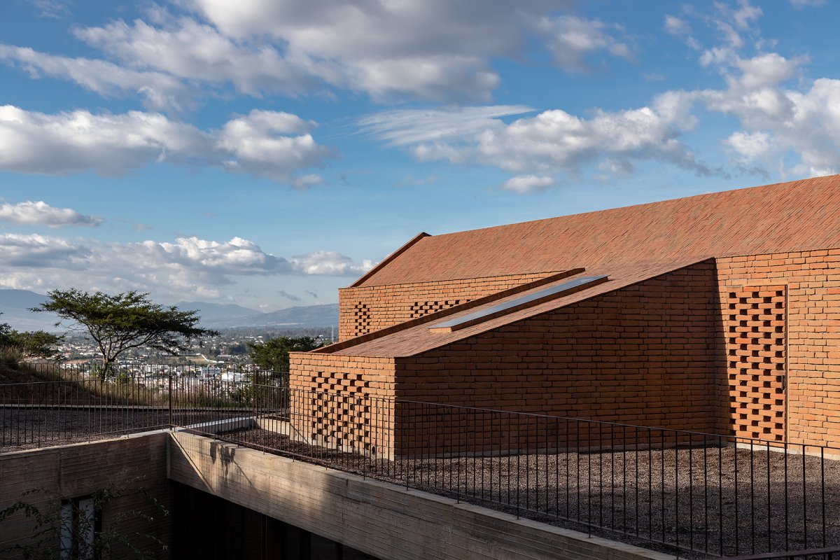 Casa Cangahua 别墅丨Diez+Muller Arquitectos-17