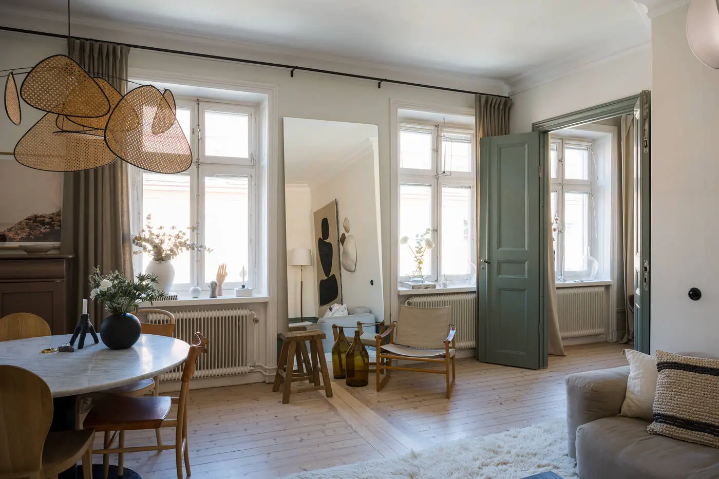 瑞典 19 世纪公寓设计翻新,展现温馨绿色调-8