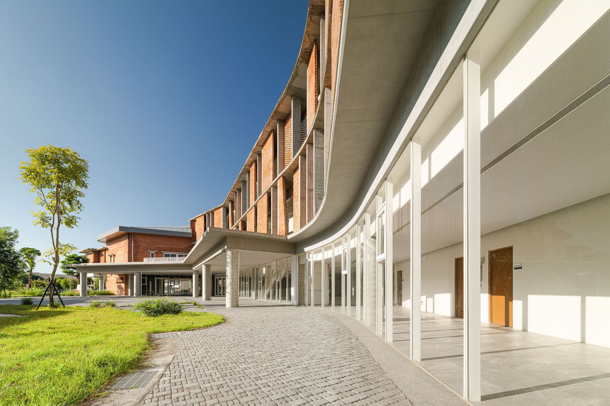 Mailiao Community Education Park / Zoom Design Atelier-21