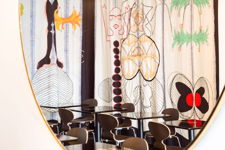 绿意盎然的历史回响——比利时“Victor”咖啡馆室内设计-14