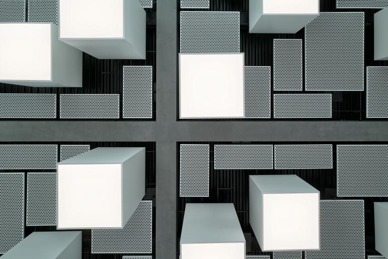 Albi Nussbaumer Architekten BSA/ETH/SIA丨Erneuerung Einkaufszentrum und Bürogebäude Herti丨瑞士-9