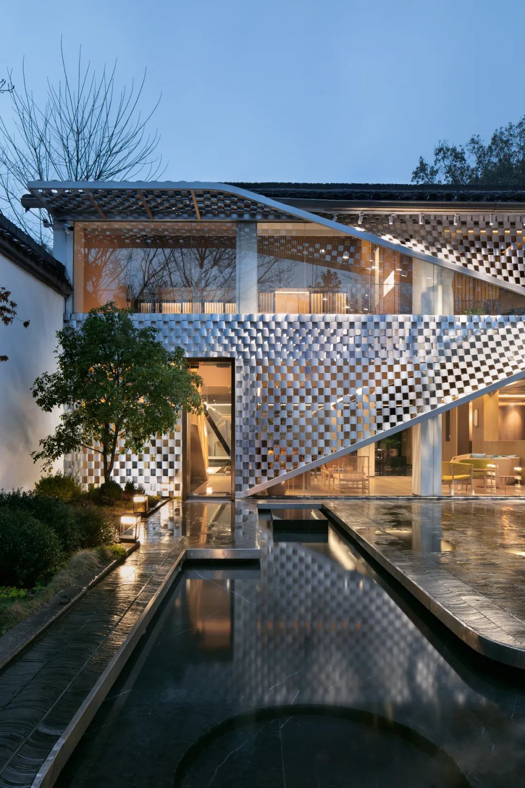 藤编、原木、大理石，自然稳重的空间气场｜寻常设计-20