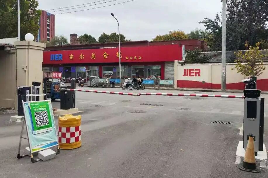 【一线写真】让老旧小区有“面子”，更有“里子”-33