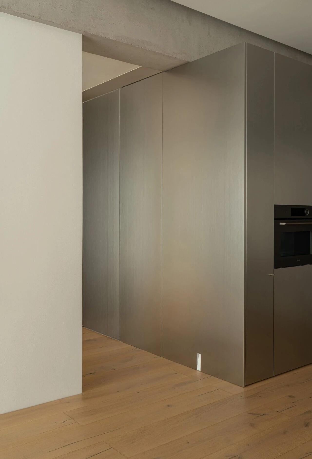 福建00后设计师为业主打造72㎡一人居极简私宅丨中国龙岩丨向内建立-24