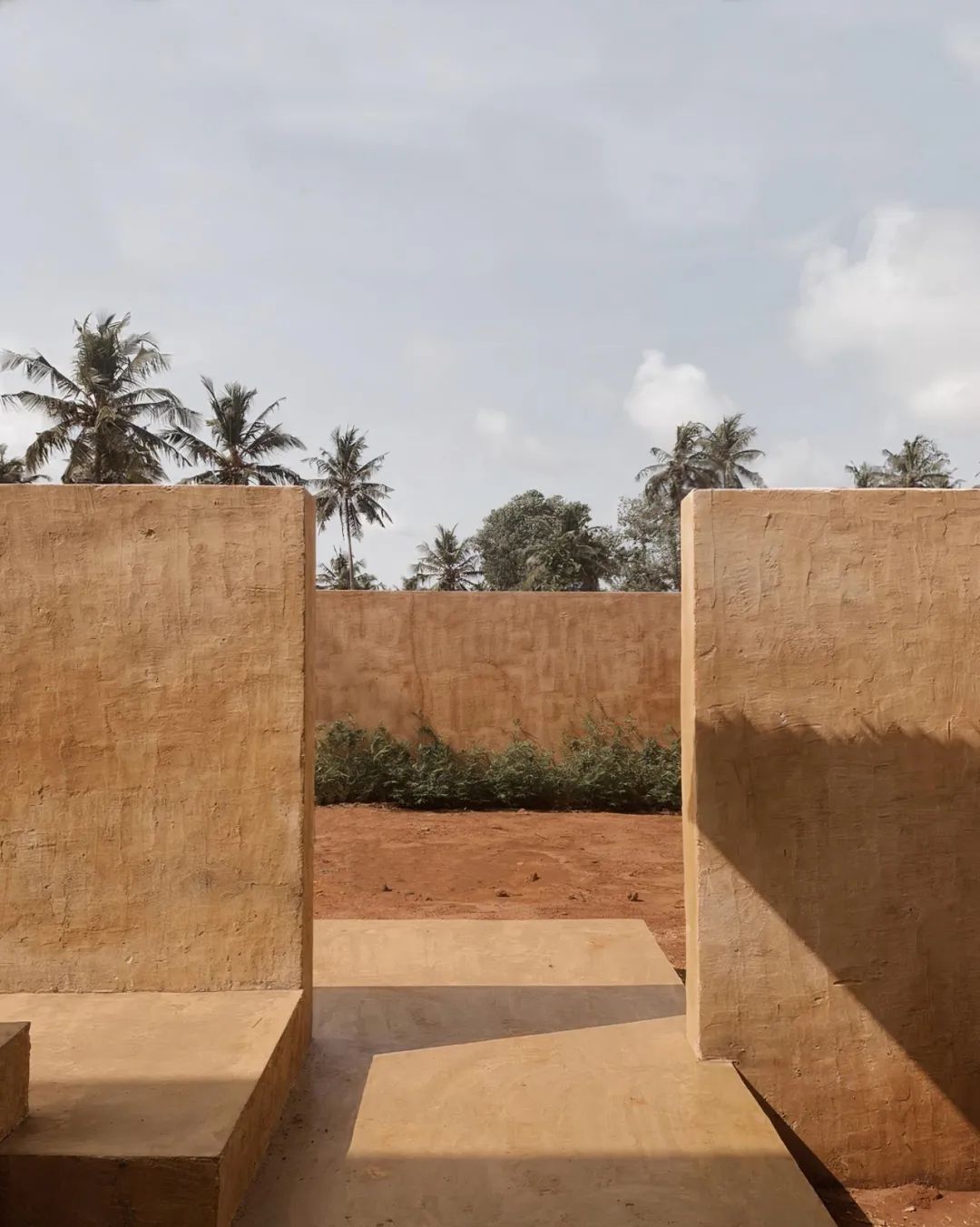 蒙杜库别墅丨几内亚丨Remy Aznar 和 William Tailly-6