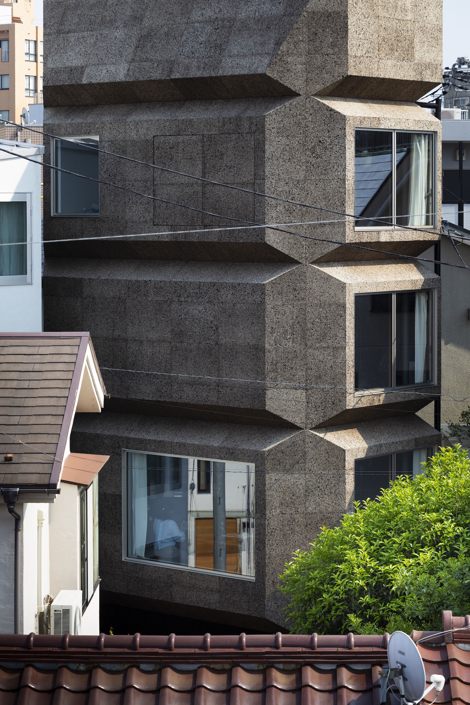 凸窗塔式住宅丨日本-36