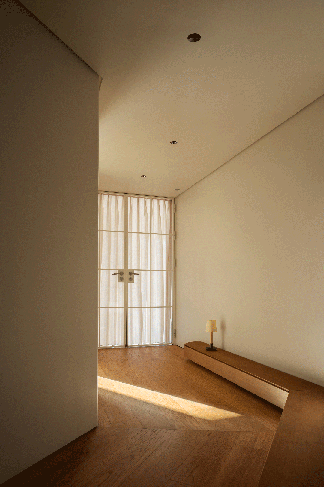 L 屋；L 宅（注：这里L可能是特定名称、品牌、标识等，若有更多背景信息能更精准翻译） 丨中国广州丨KINJO DESIGN 幾築空間設計-50