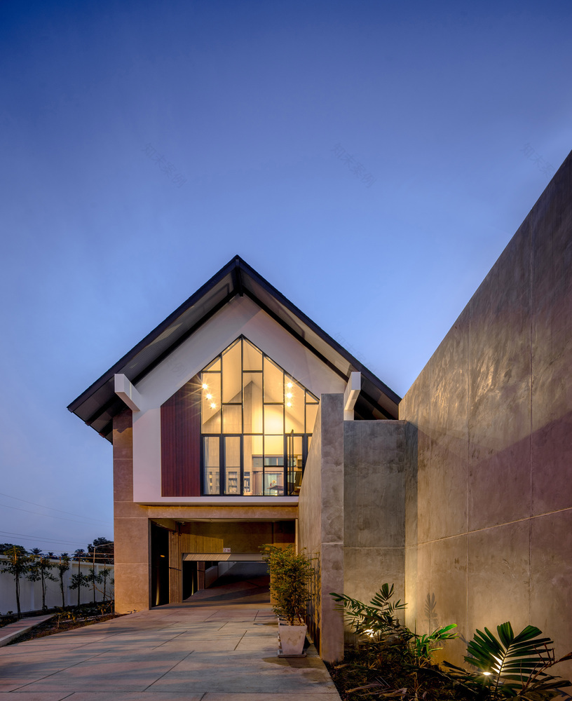 泰国乡村绿色隐居—— Baan Klang Suan ForX Design Studio-62