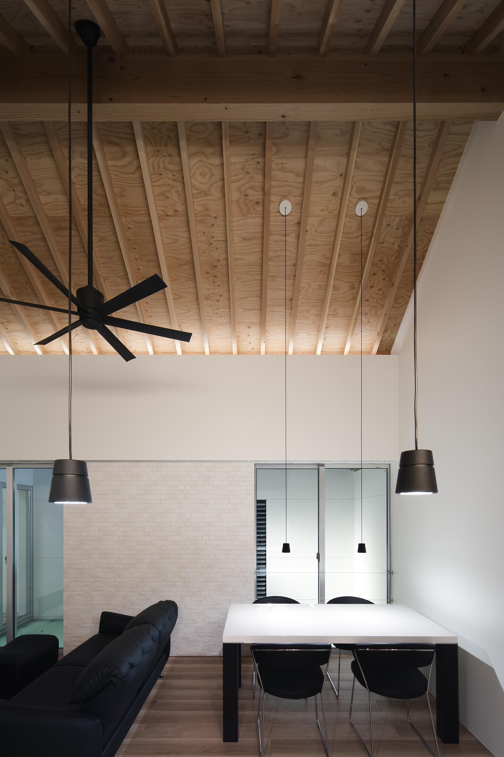 日本大阪平川简约住宅 | 室内外和谐共生的生活空间-8