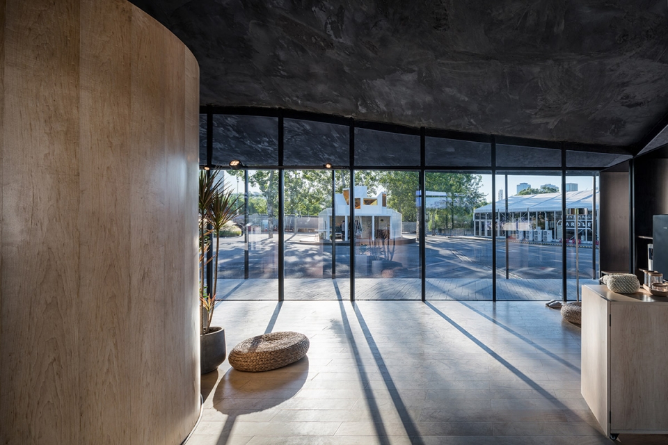 《亼屮囗》设计-29