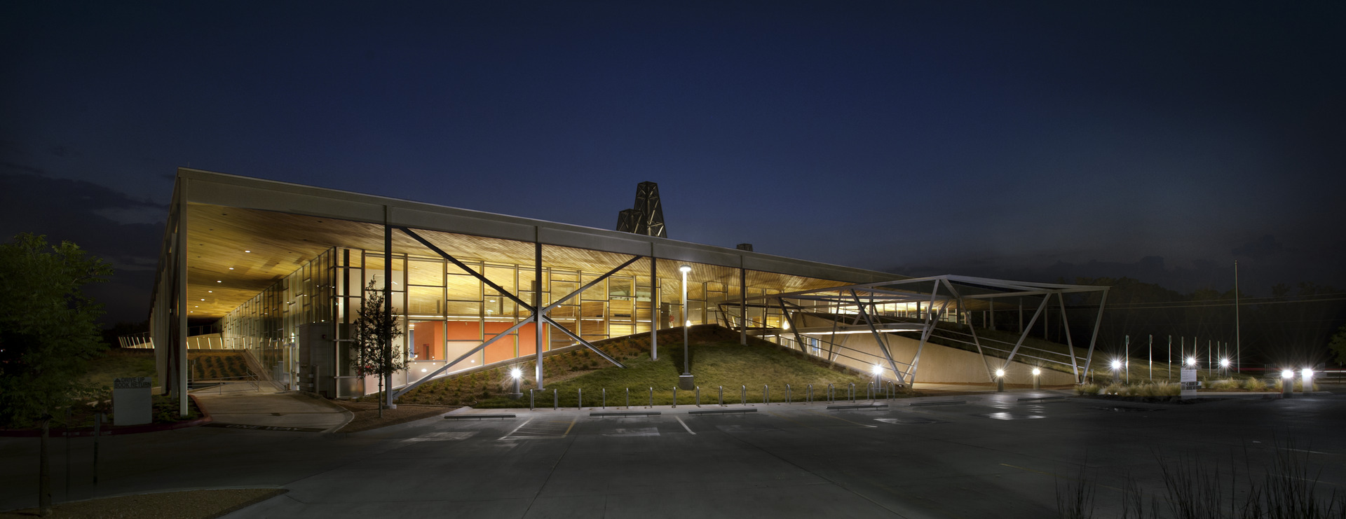 Patience S. Latting Northwest Library-5