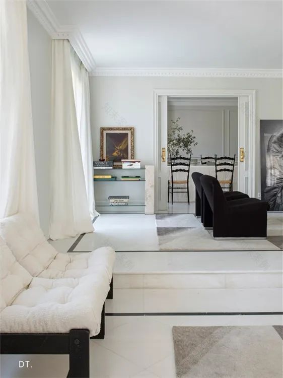 马德里现代住宅 | 黑白永恒经典,东方山水意境-10