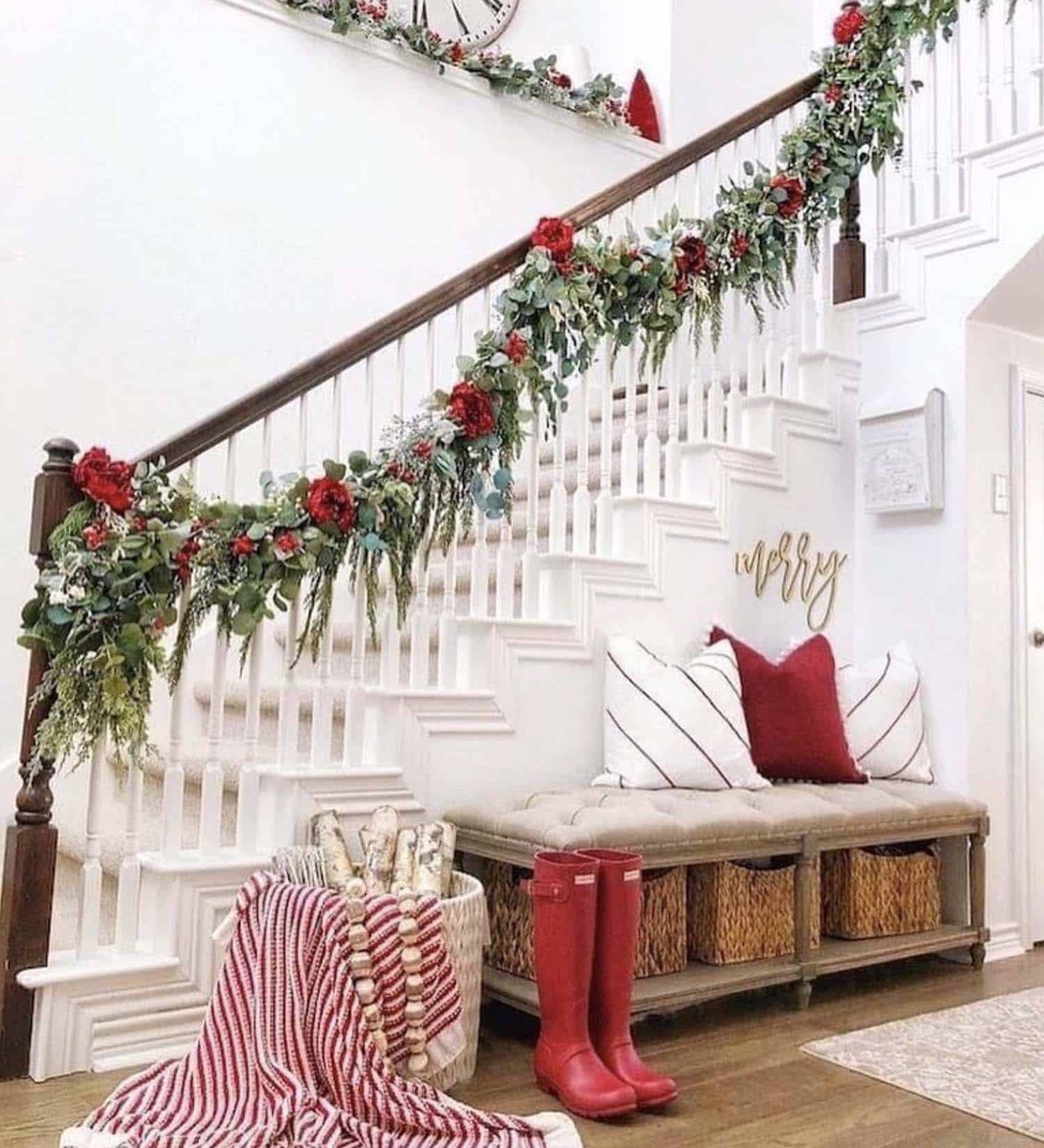 Wishing You A Very Merry Christmas: 80 Decorating Ideas To Inspire-48