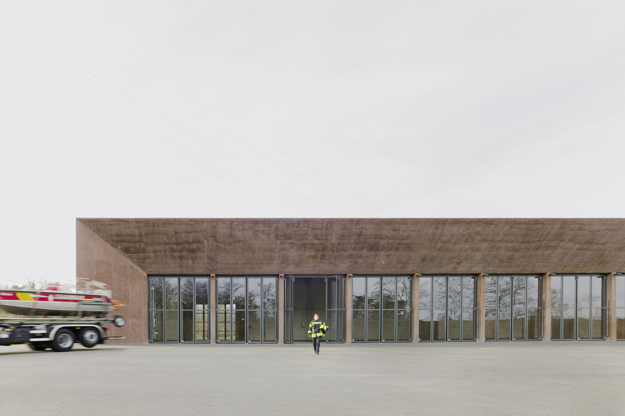 Germersheim Fire Station | Service Facility North / Steimle Architekten-12