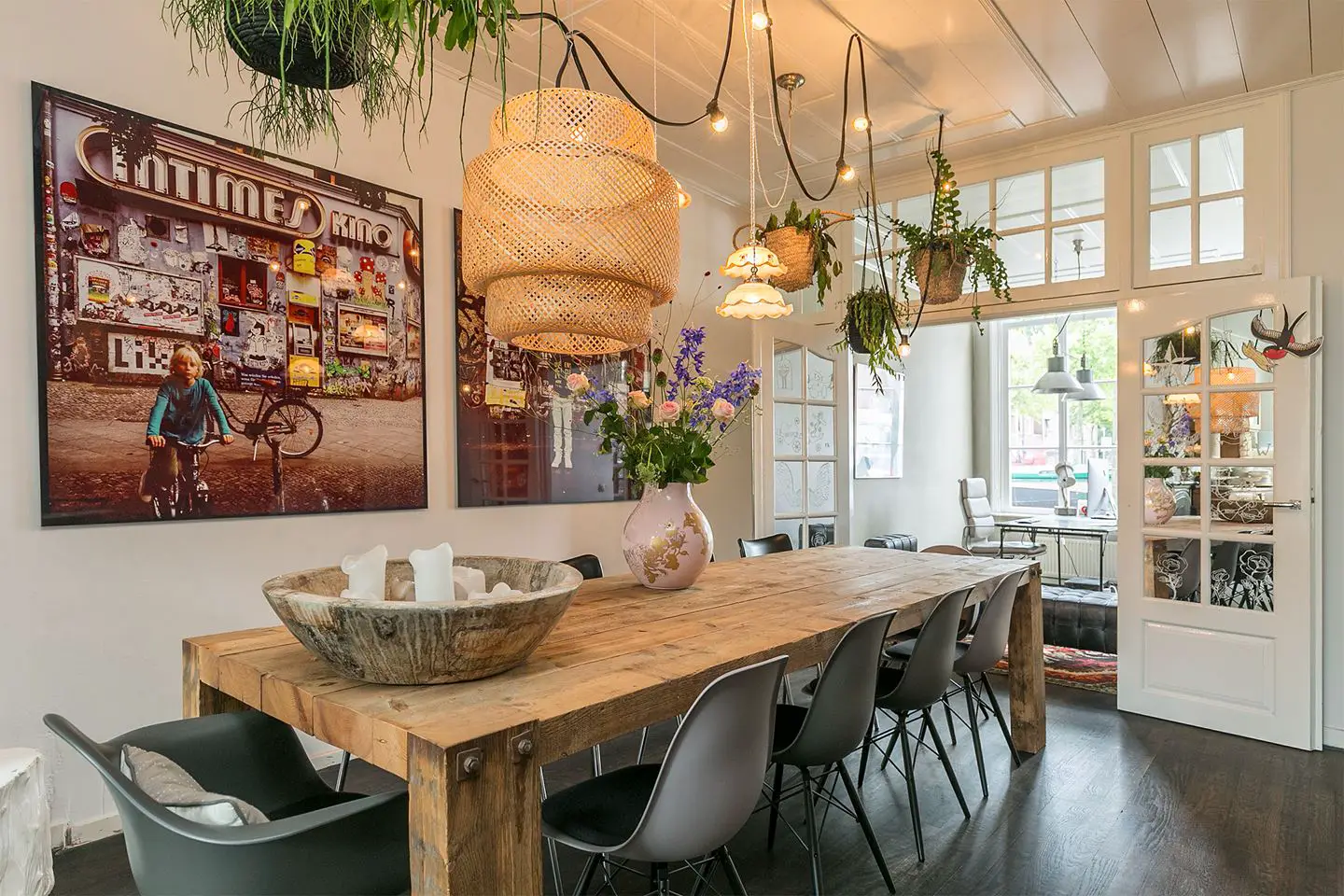 荷兰运河边古宅的现代魅力-1