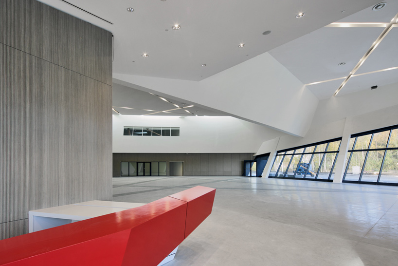 蒙斯国际会议中心丨比利时丨丹尼尔·里伯斯金-10