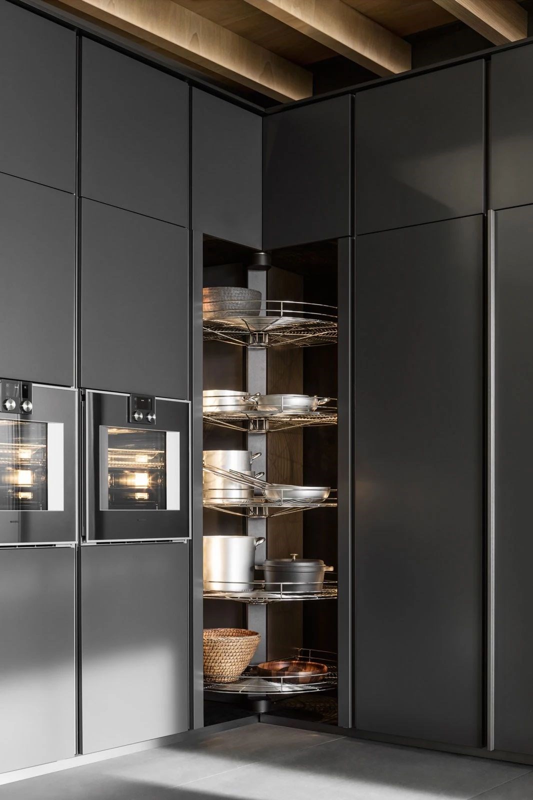 厨房玩转高级灰 大牌橱柜新系列点评-74