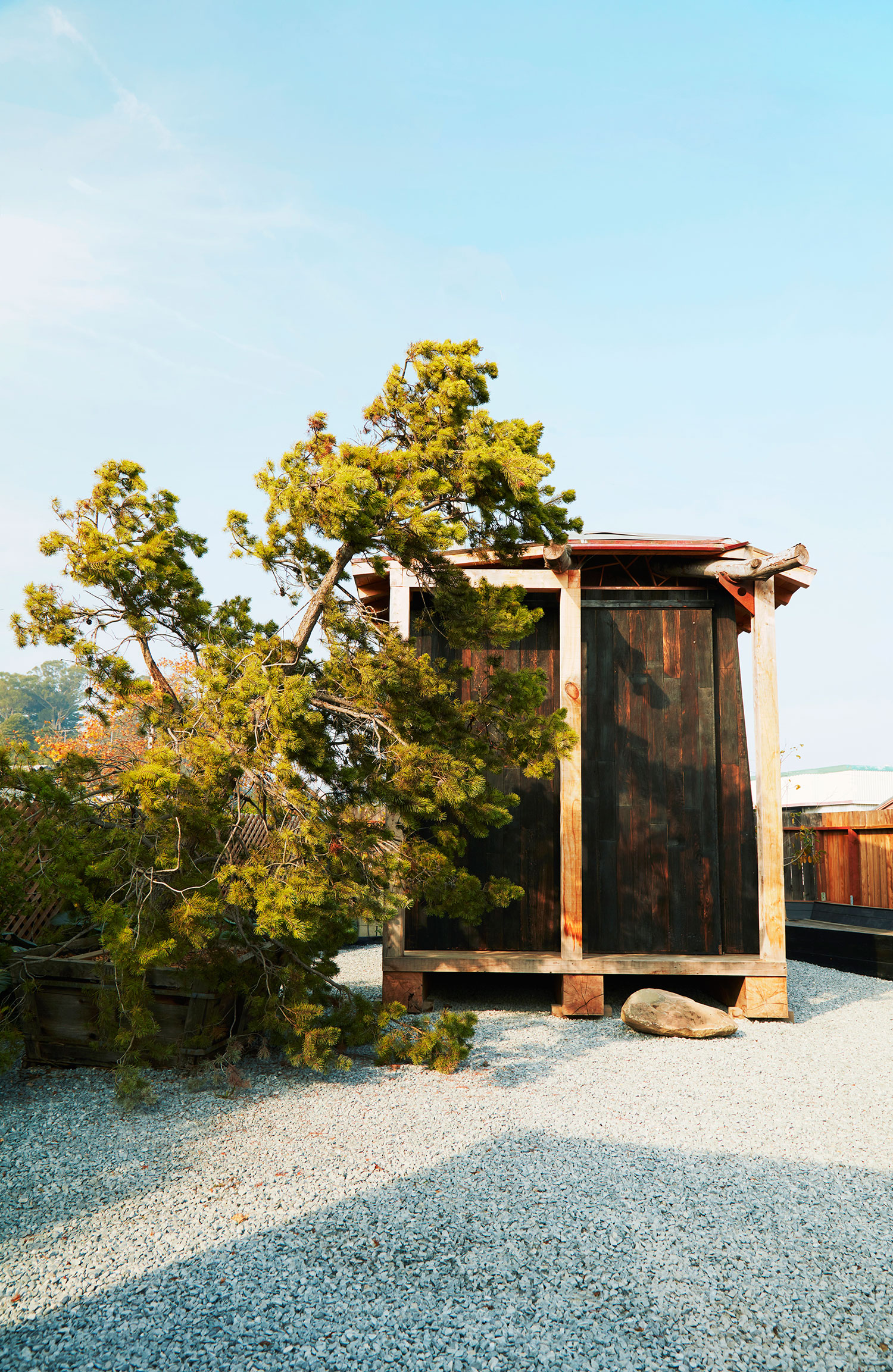 漂浮的禅意空间·加州滨水区二战船厂改造-12