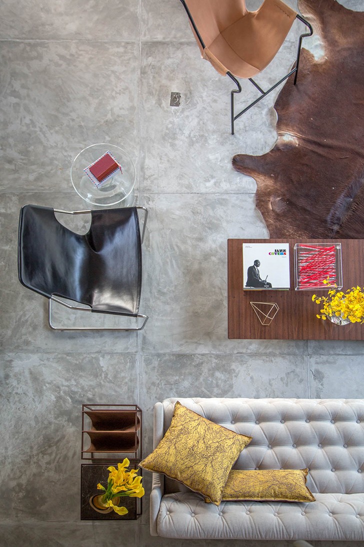 巴西里约现代家庭别墅设计-11