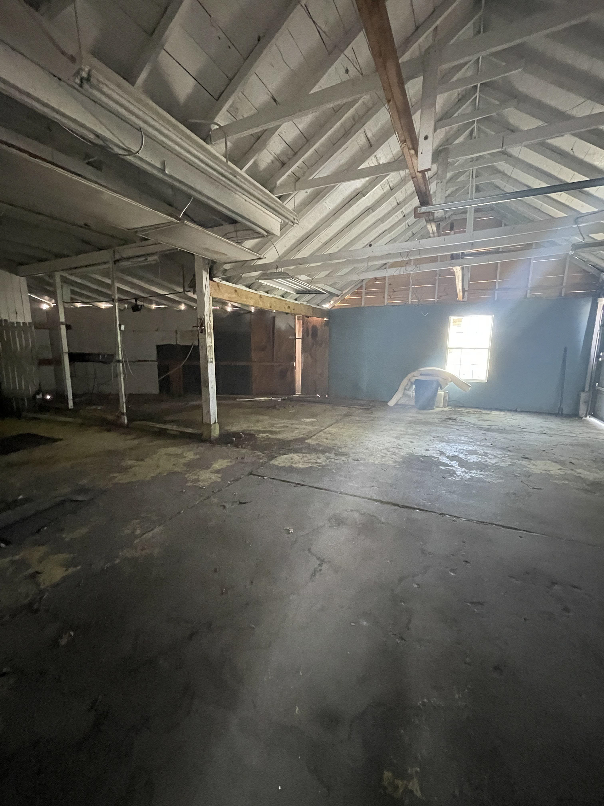 蓝灰色罗恩咖啡店丨United StatesTexas-12