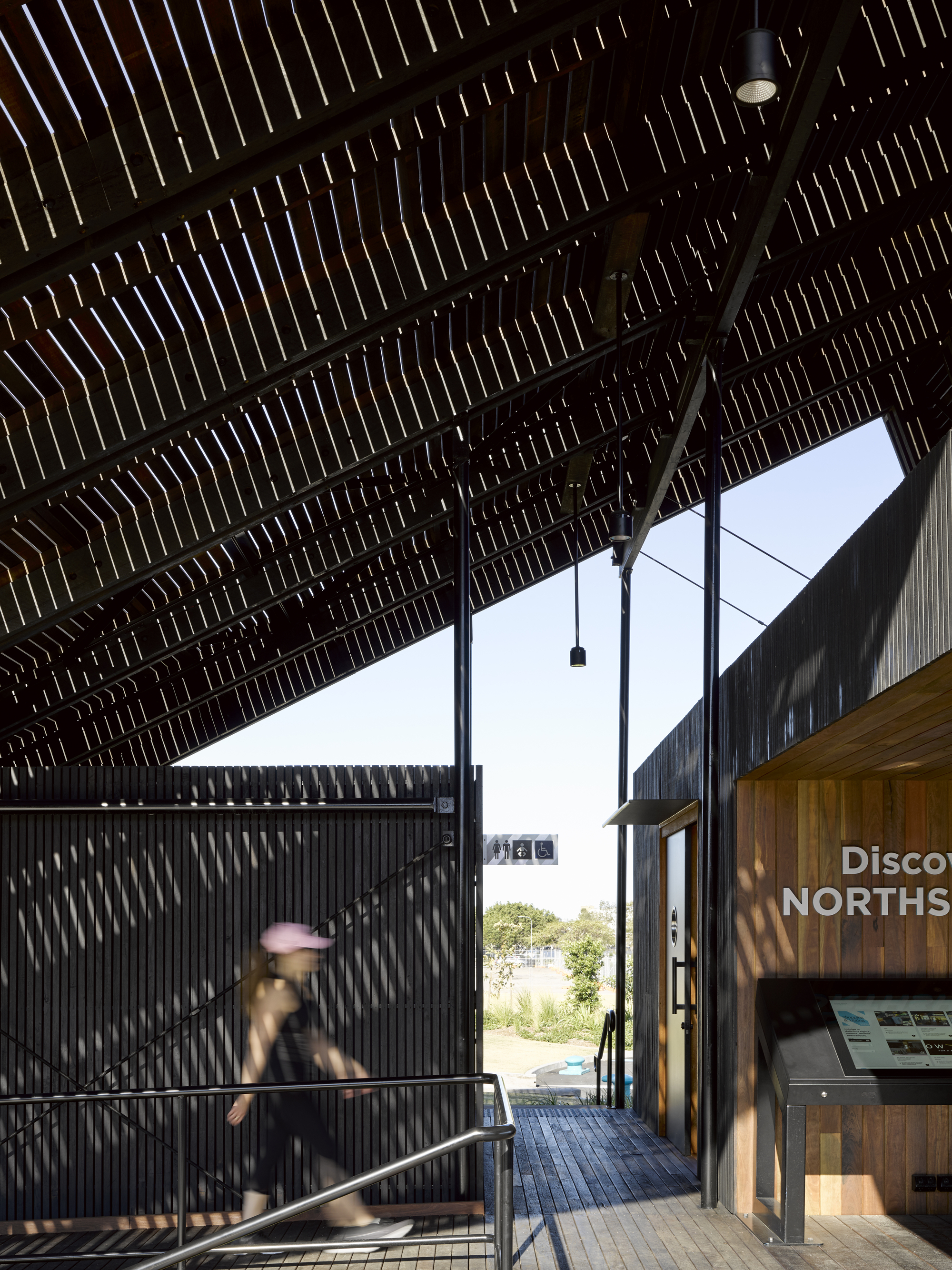 Northshore Pavilion / Anna O'Gorman Architecture-35