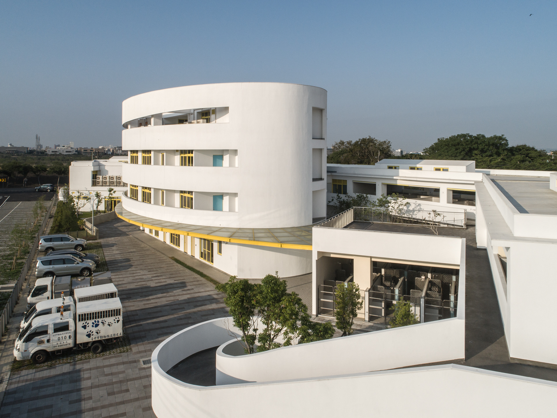 侯利动物收容所丨中国台中丨姜樂靜建築師-8