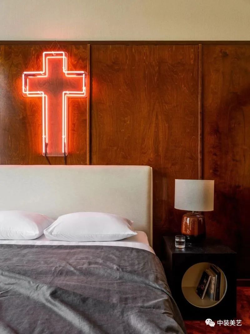 Top Color/焕发复古光彩-用对色穿越就是小Case-54