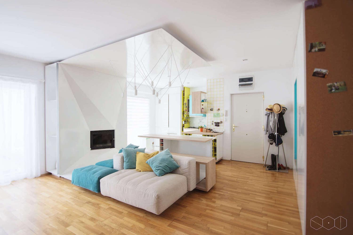 Chic penthouse for two with a contemporary and minimalist manner with a splash of color   CAANdesign  Architecture and home design blog-17