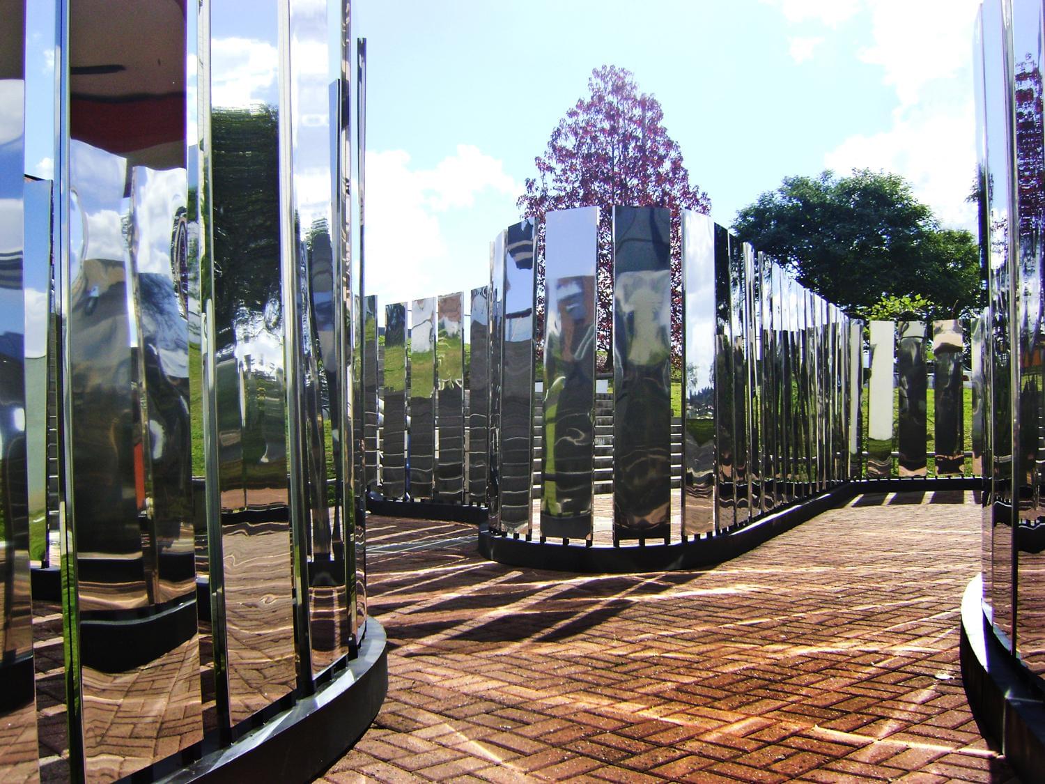 巴西 DesDobrar 纪念碑-2