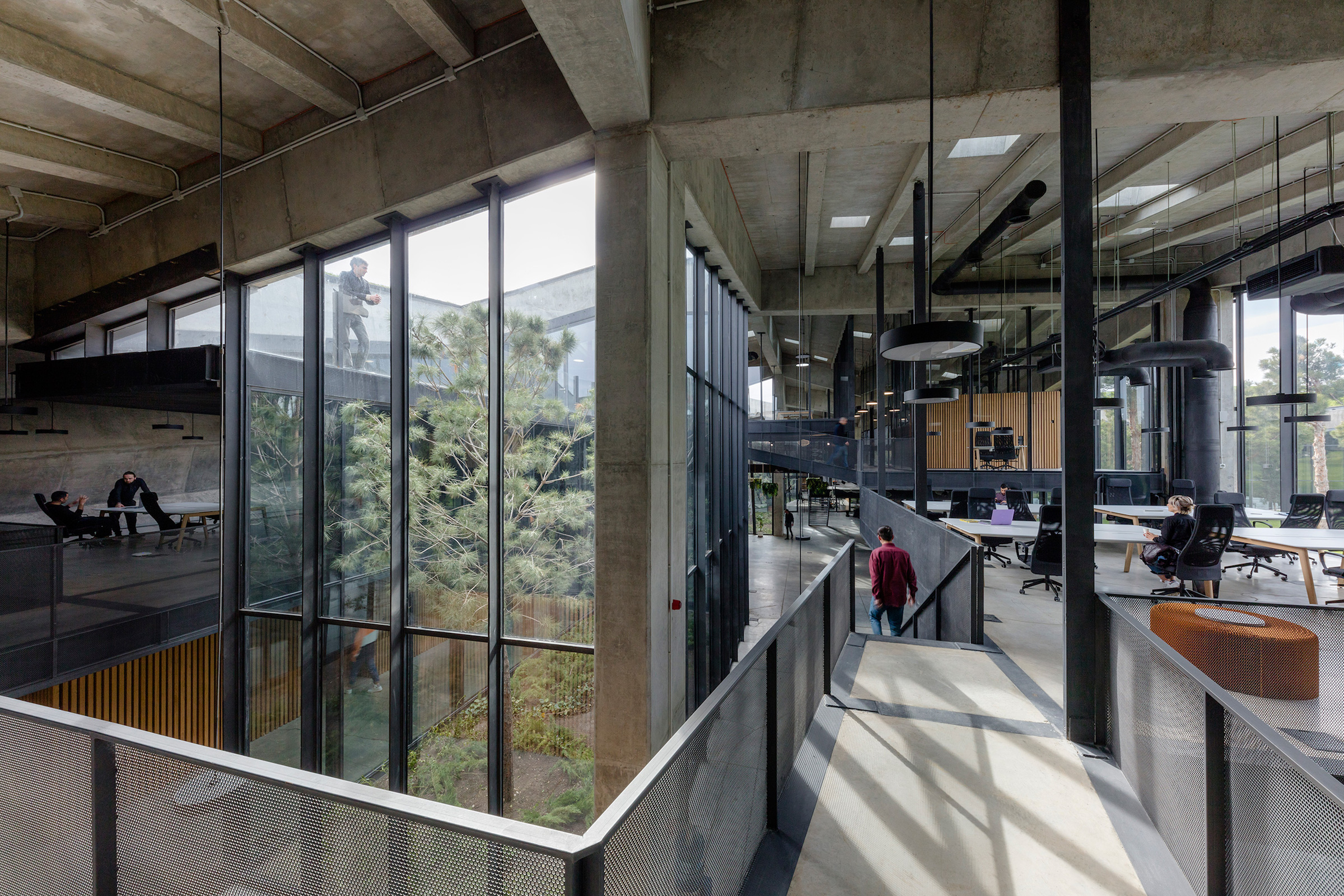 咖啡生产厂Meama丨Khmaladze Architects-30