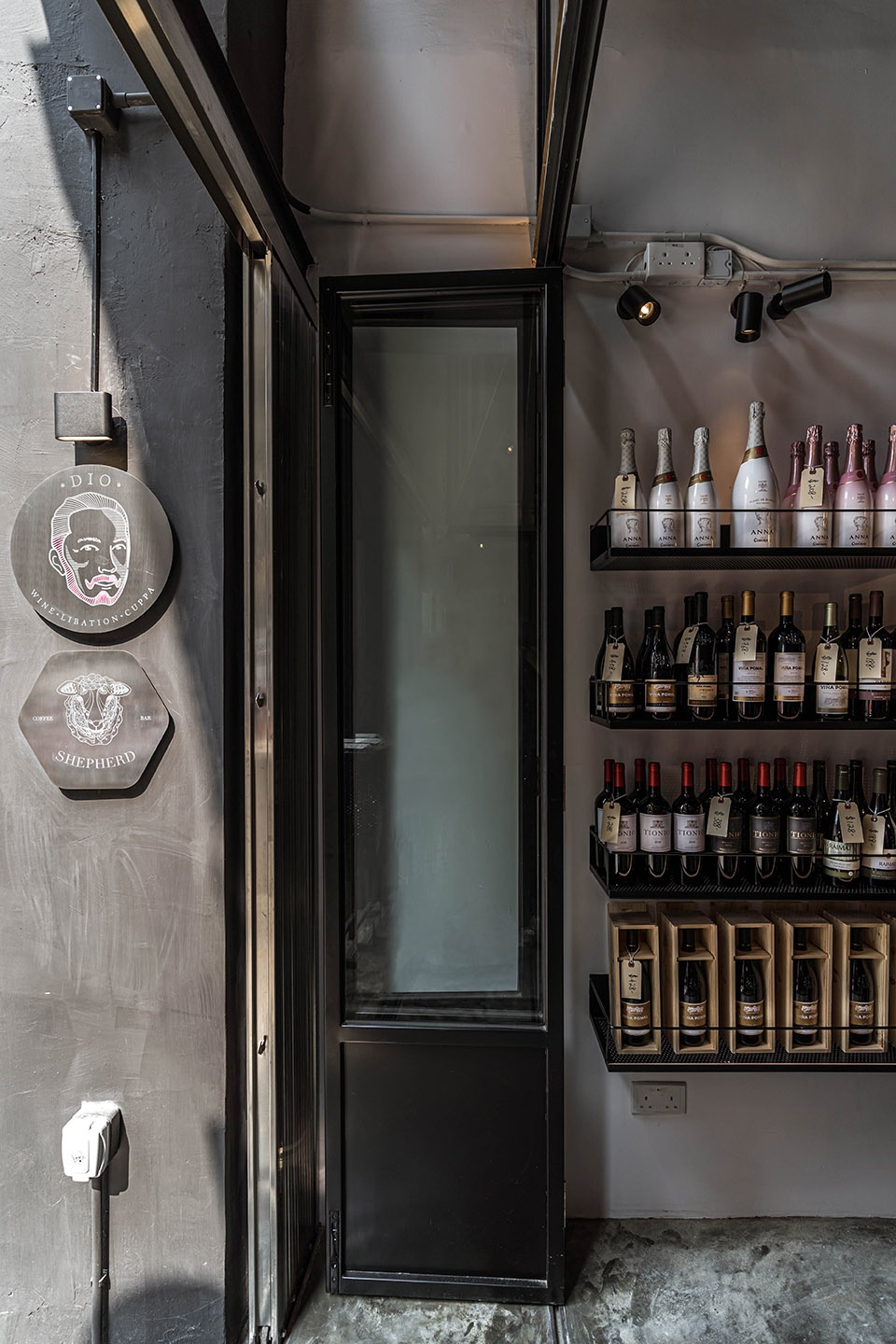 香港Dio咖啡馆·老街角的新零售空间丨中国香港丨Finorm Studio-17