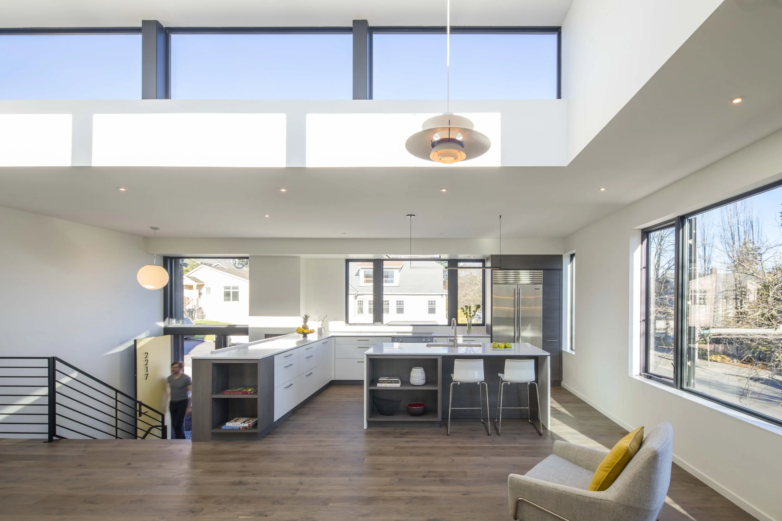 轻波（由于Bo·这种表述不太明确，这里假设Bo音译为波，若这不是正确的理解，请提供更多背景信息） 丨美国西雅图丨workshop AD-7