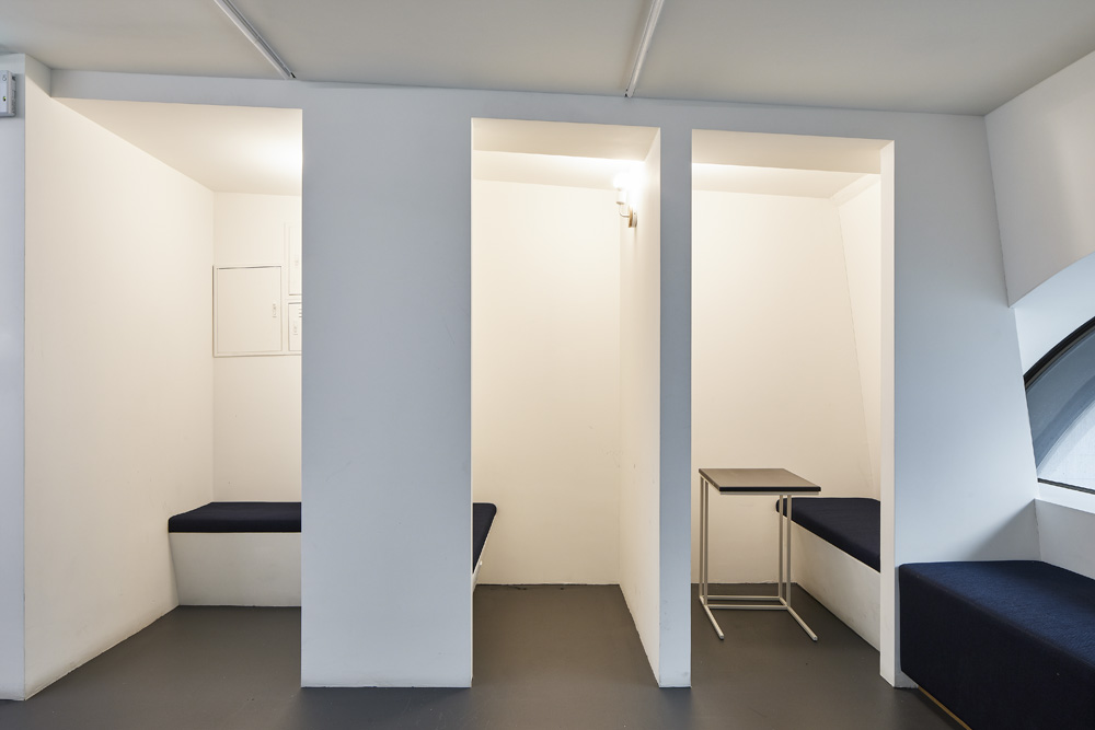 180 度全透明咖啡厅 | 极简设计的典范-25