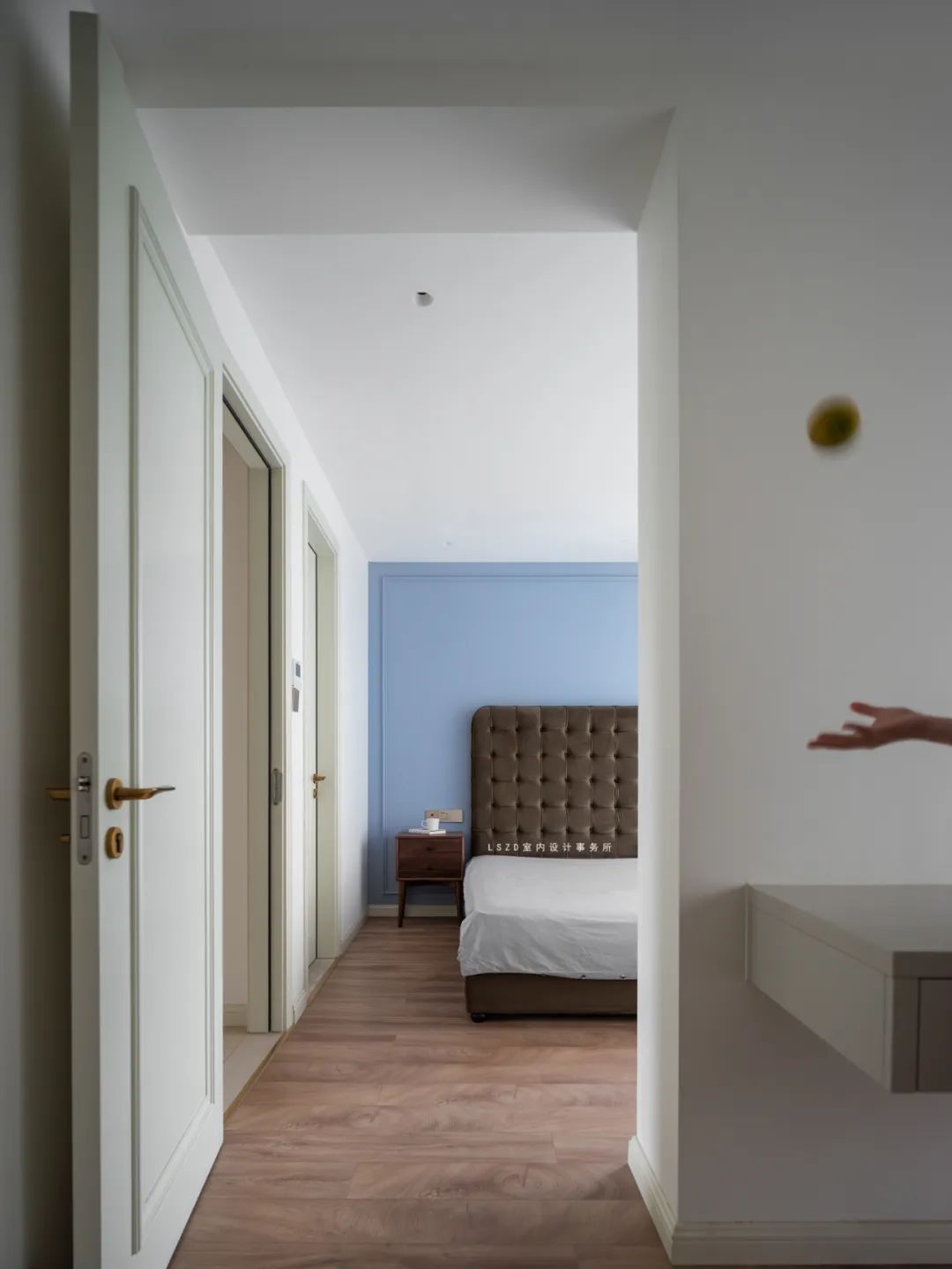 蓝色海洋中的橘红浪漫·田橘海室内设计案例丨LSZ·D 室内设计事务所-21