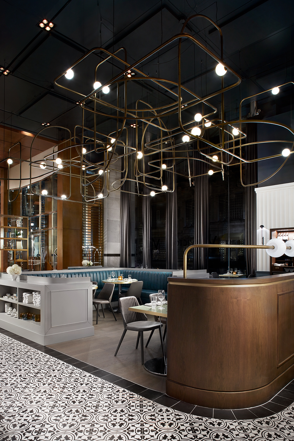 多伦多默瑟Germain 酒店的维克多餐厅-7