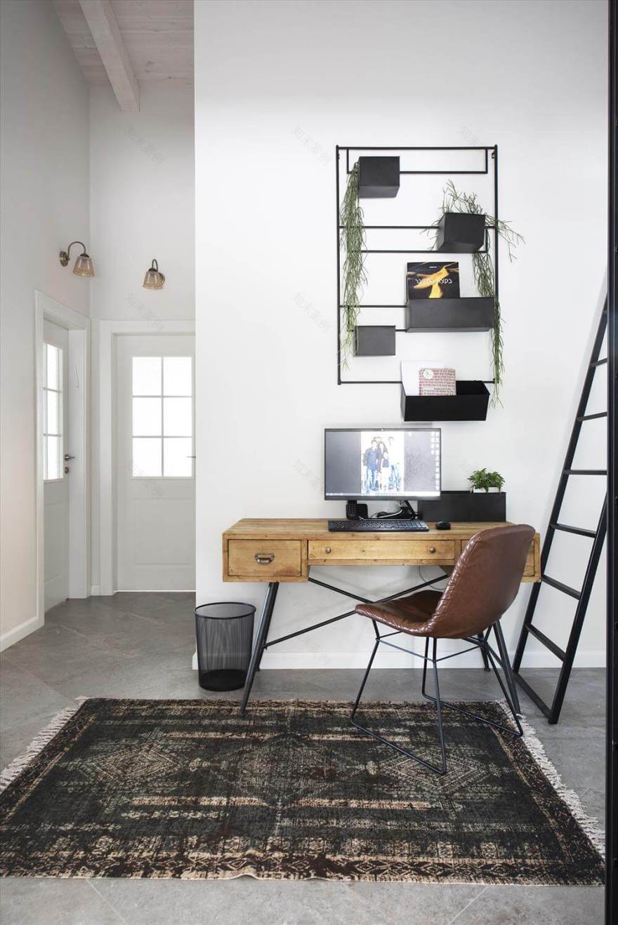 במקום לעבור, לשפץ: 200 מר' של כפריות עכשווית - WALLS : WALLS-54