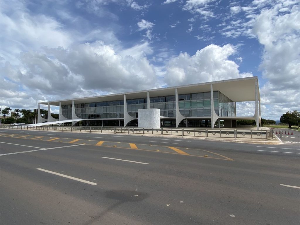 巴西利亚三权广场及周边建筑丨巴西巴西利亚丨奥斯卡·尼迈耶（部分建筑）,卢西奥·科斯塔（部分合作）-14