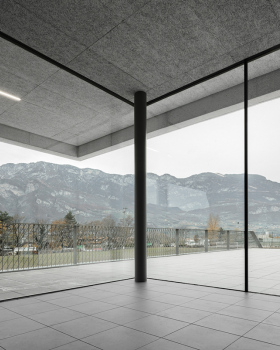 意大利南蒂罗尔 Fieldhouse 体育场馆丨MoDusArchitects